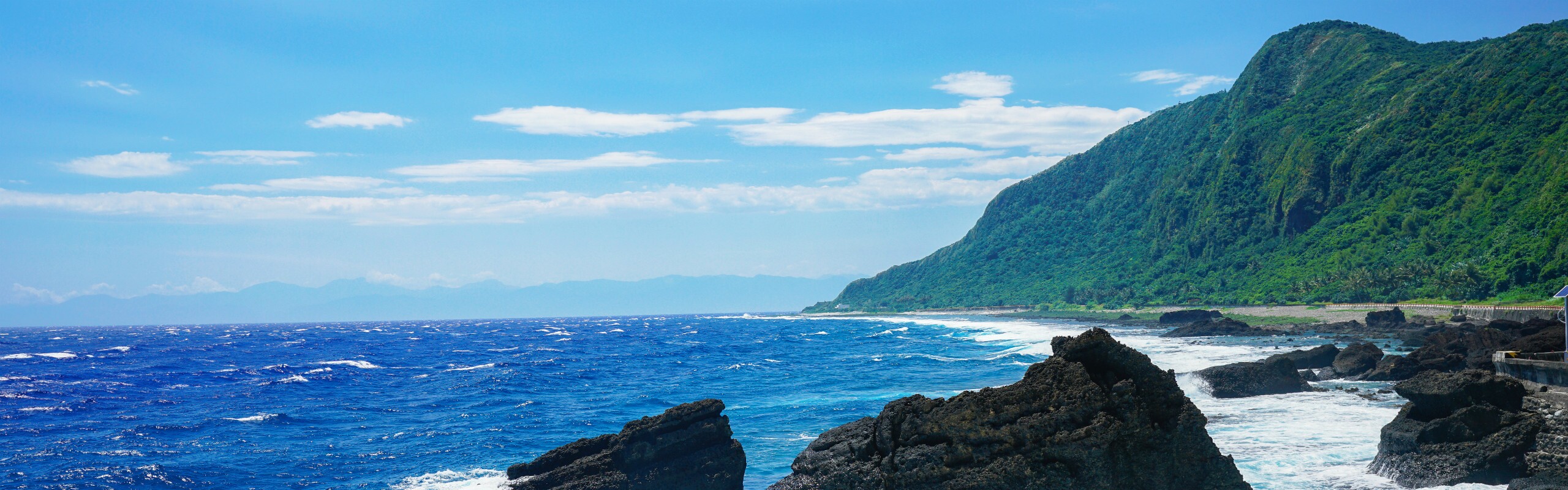 One Day Private Sea to Sky Nanya Rocky Shore and Pinxi Sky Lantern
