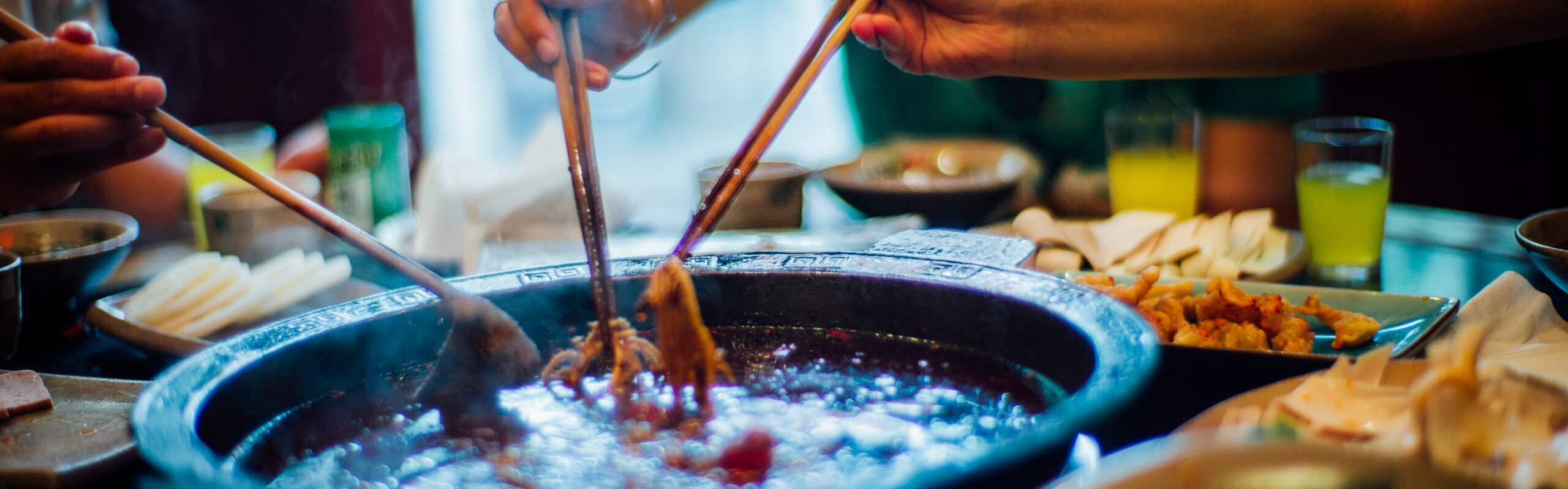 5 Hot Pot Restaurants in Chongqing (with Authentic Eating Tips)