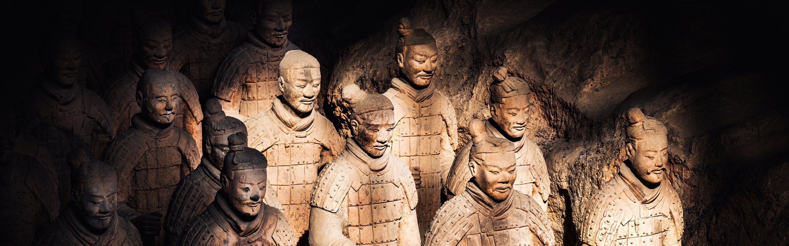 8-Day Jiuzhaigou, Chengdu and Xi'an Tour