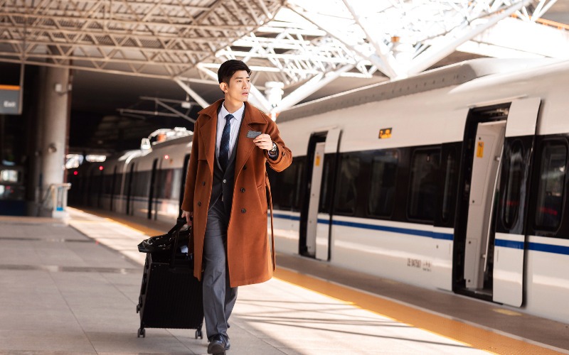 7 Things to Know Before Riding A Train in China 