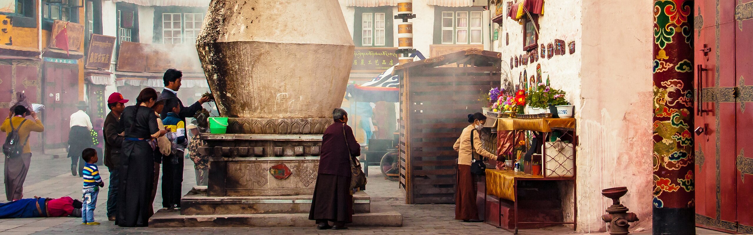 Lhasa Travel Guide: How to Plan Your First Visit