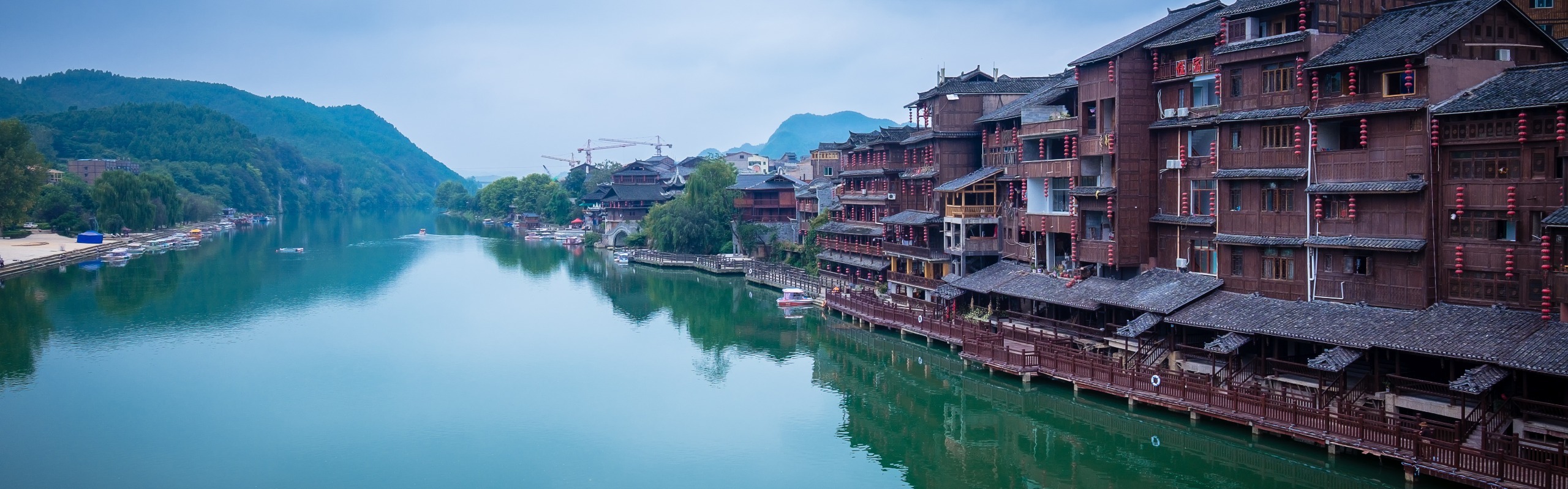 19-Day Beijing, Xian, Yunnan, Guizhou, Shanghai and Suzhou Tour