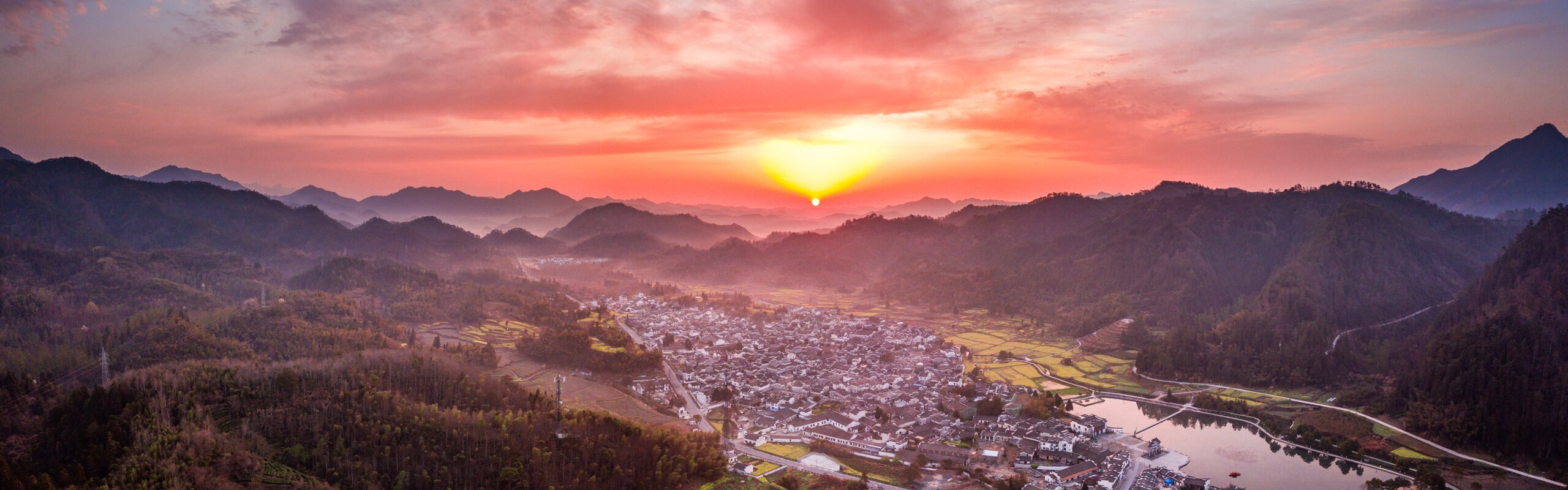 7-Day Huangshan, Shanghai and Hangzhou Tour